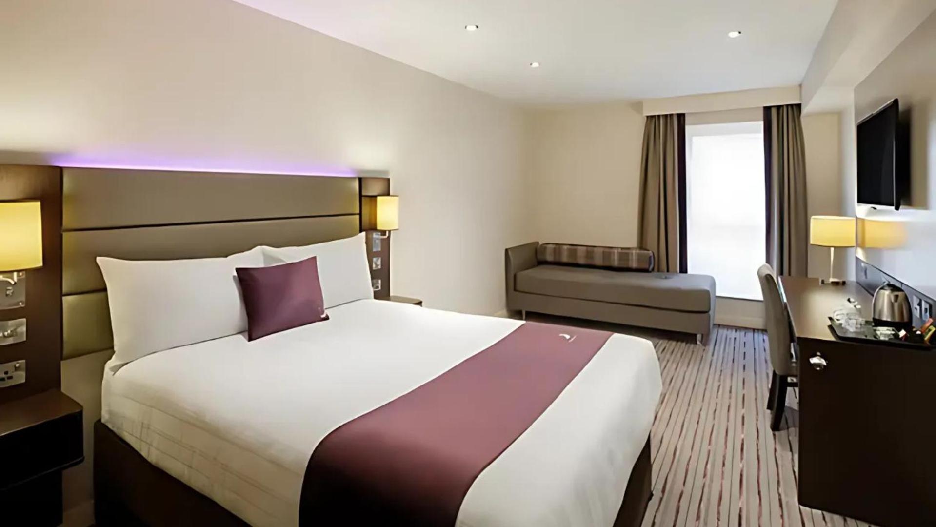 Modern Ensuite In Middleton Road, Crumpsall, *
